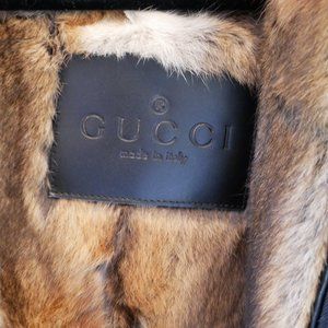 Gucci Men's Black Fur coat With Leather Lining For Sale at 1stDibs